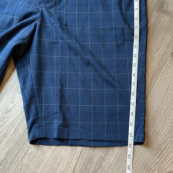 Like new Sunice Blue Checkered  Long Shorts with Pockets . - Picture 7 of 8